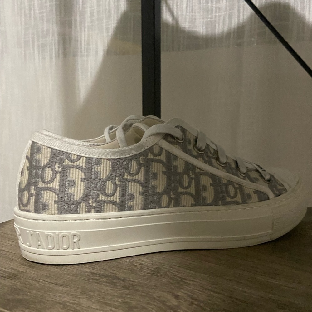 Dior sneakers size 36